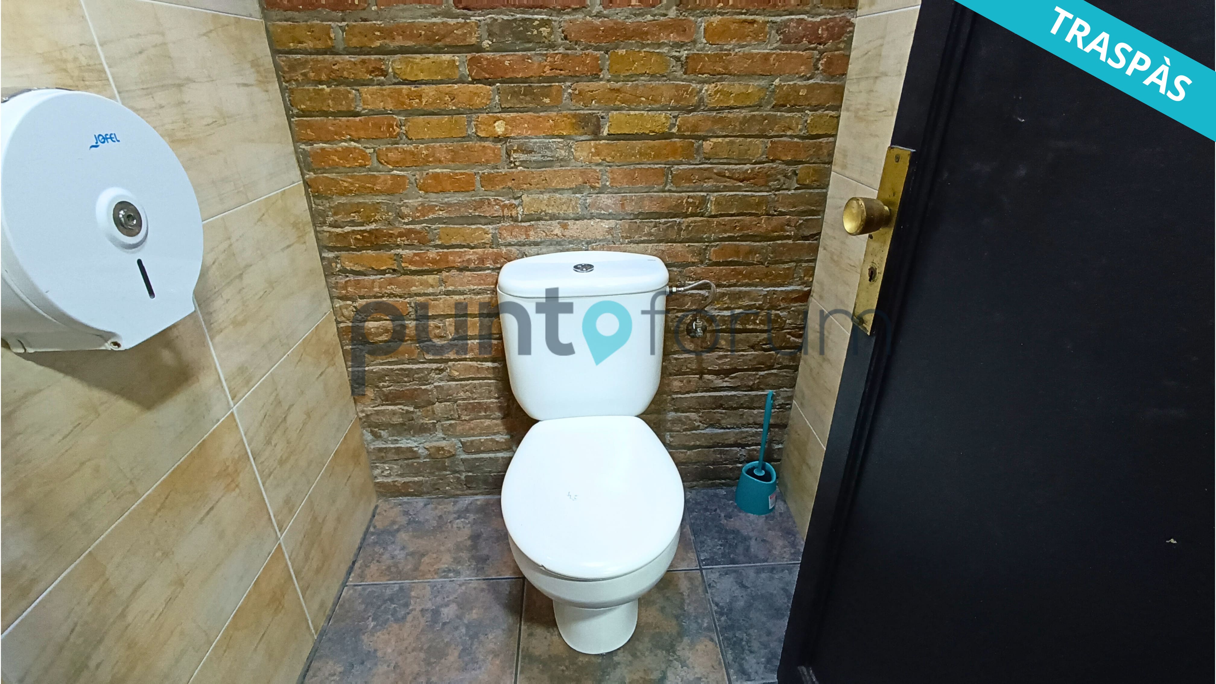 Panadería con licencia de degustación en una de las zonas más transitadas de Barcelona