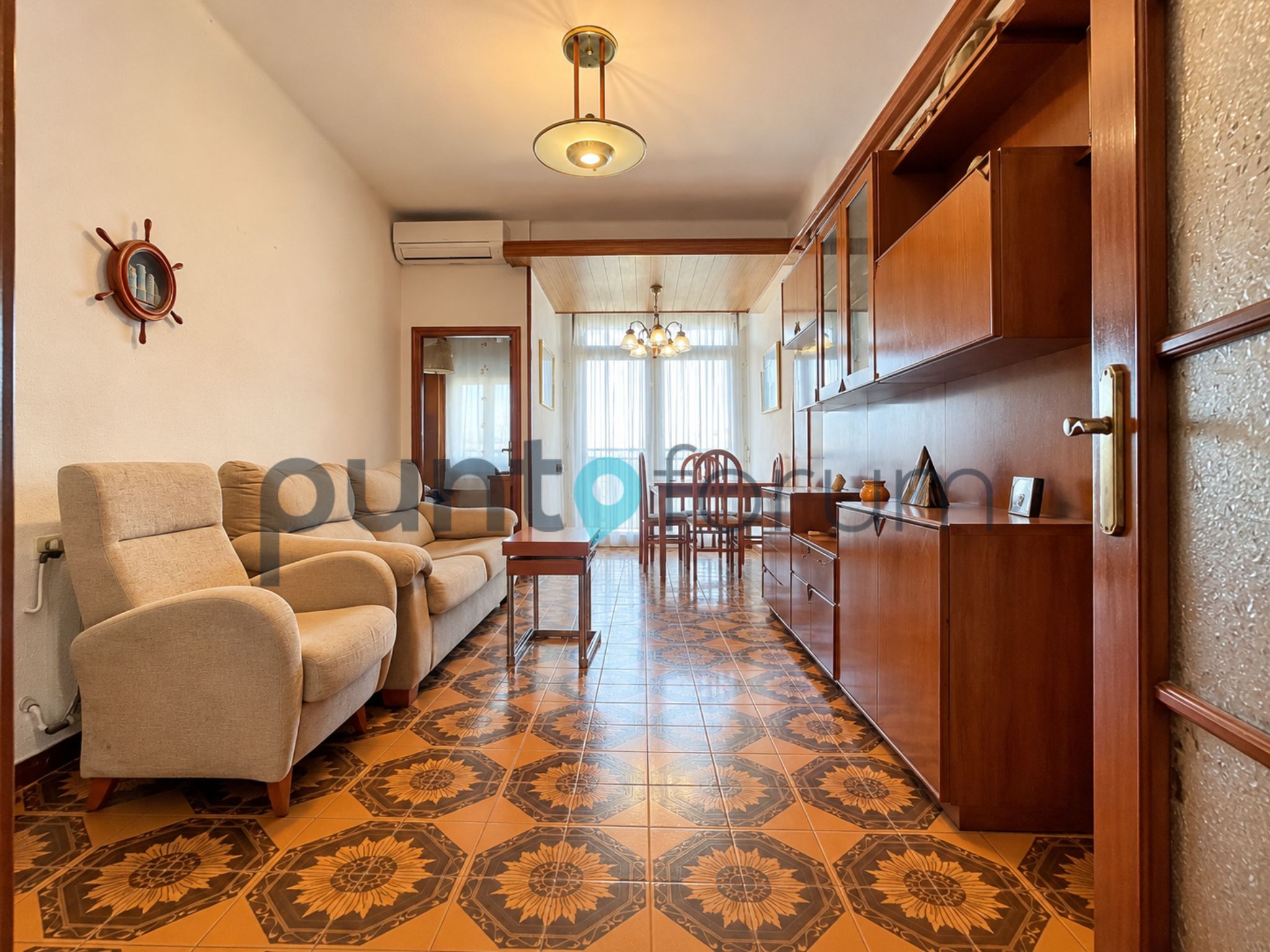 PISO TODO EXTERIOR DE 3 HABITACIONES CON BALCÓN Y DOS ASCENSORES EN EL BESÒS