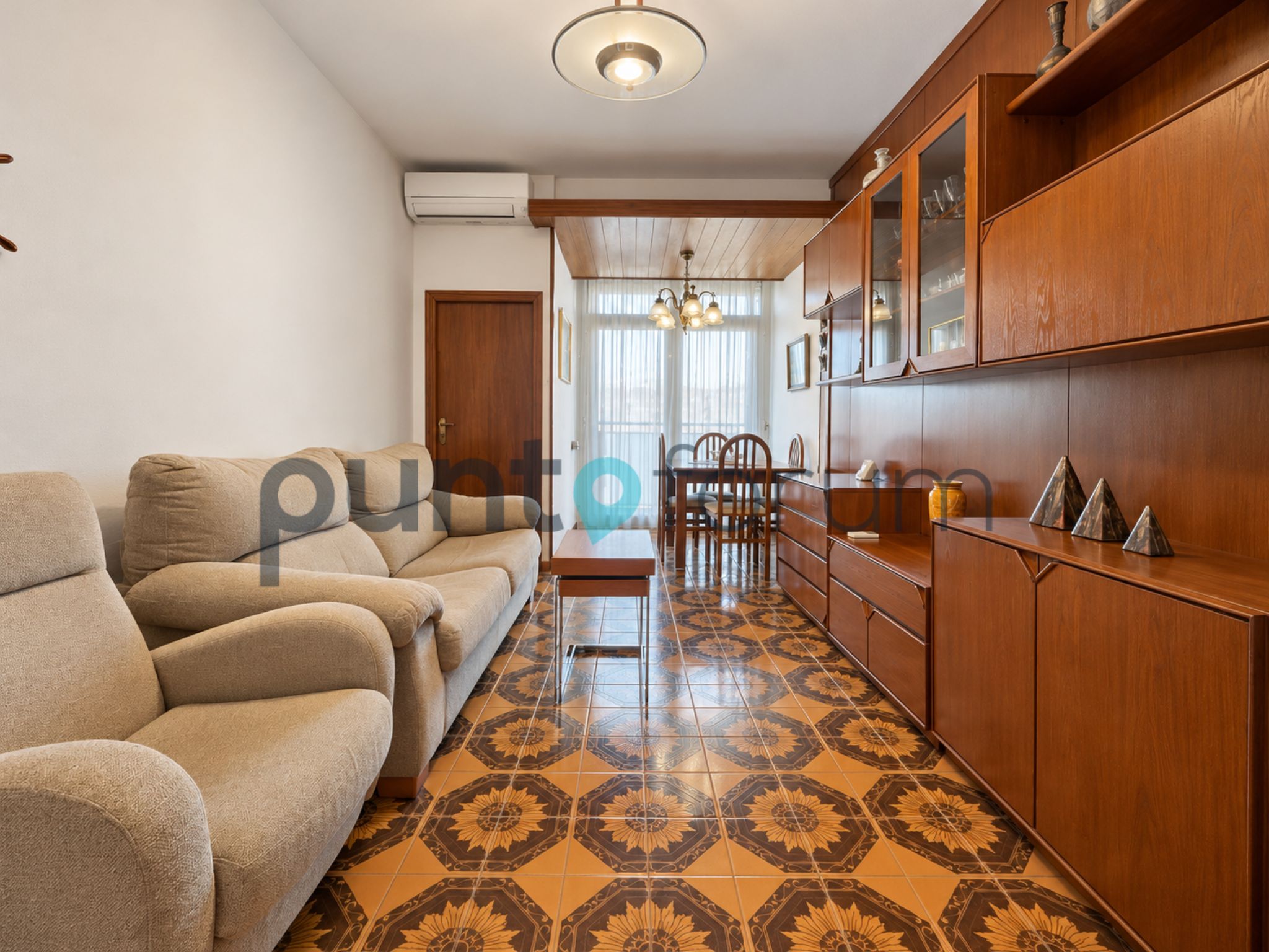 PISO TODO EXTERIOR DE 3 HABITACIONES CON BALCÓN Y DOS ASCENSORES EN EL BESÒS