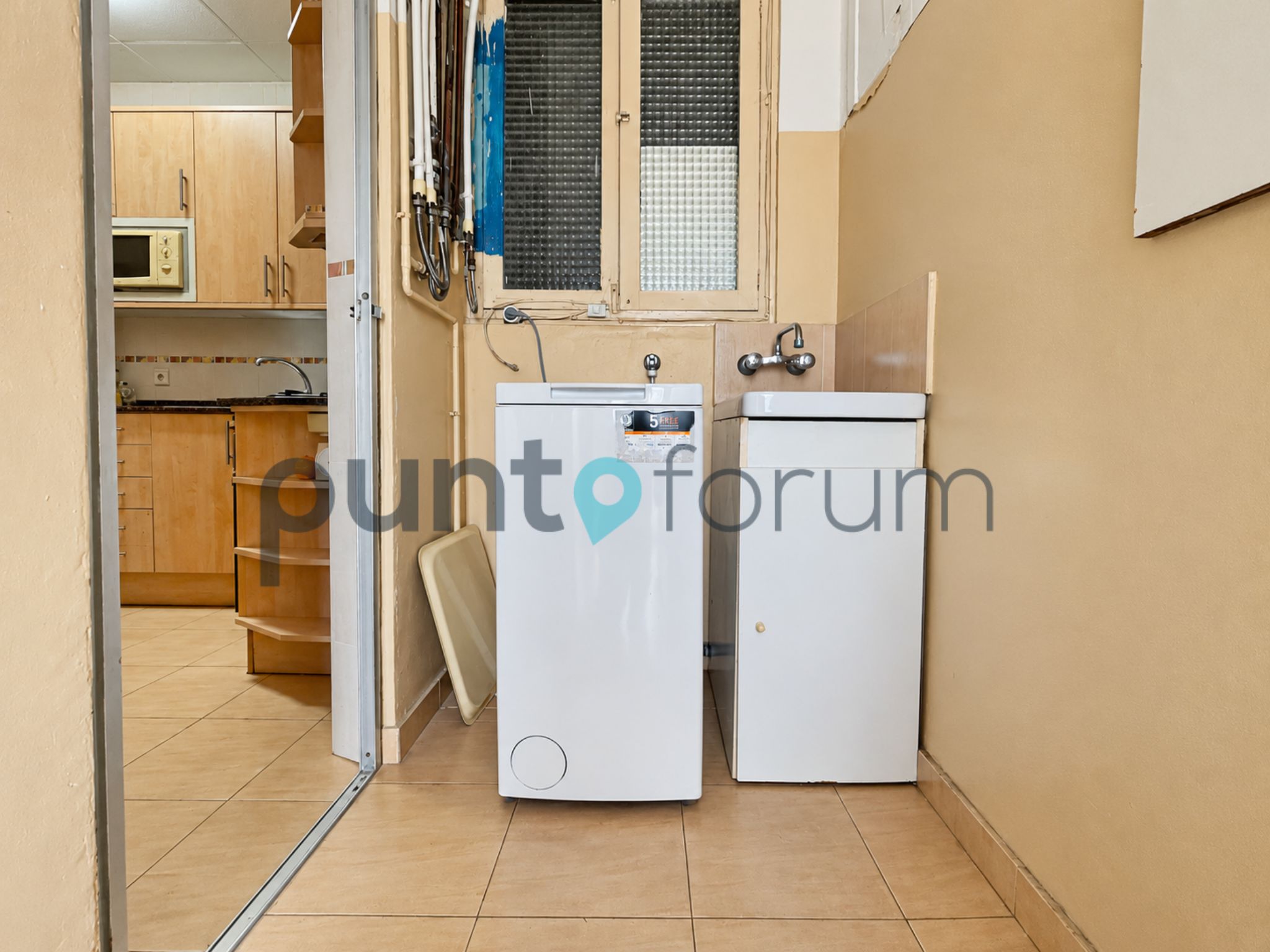 PISO TODO EXTERIOR DE 3 HABITACIONES CON BALCÓN Y DOS ASCENSORES EN EL BESÒS